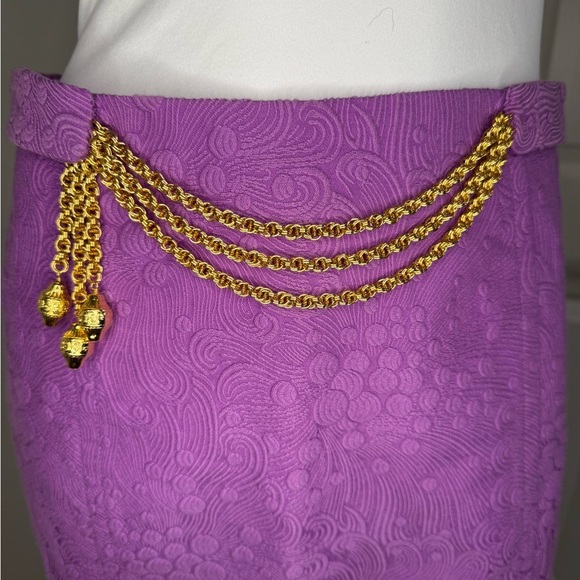 Milly Of New York Elegant Purple Skirt with Gold Accents. #236 - Picture 8 of 16